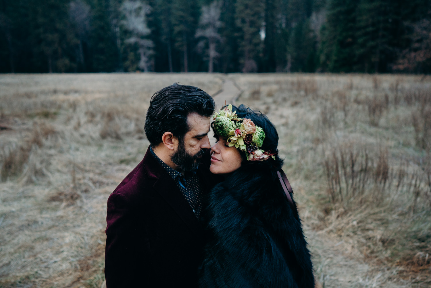 elopement rock style yosemite valley